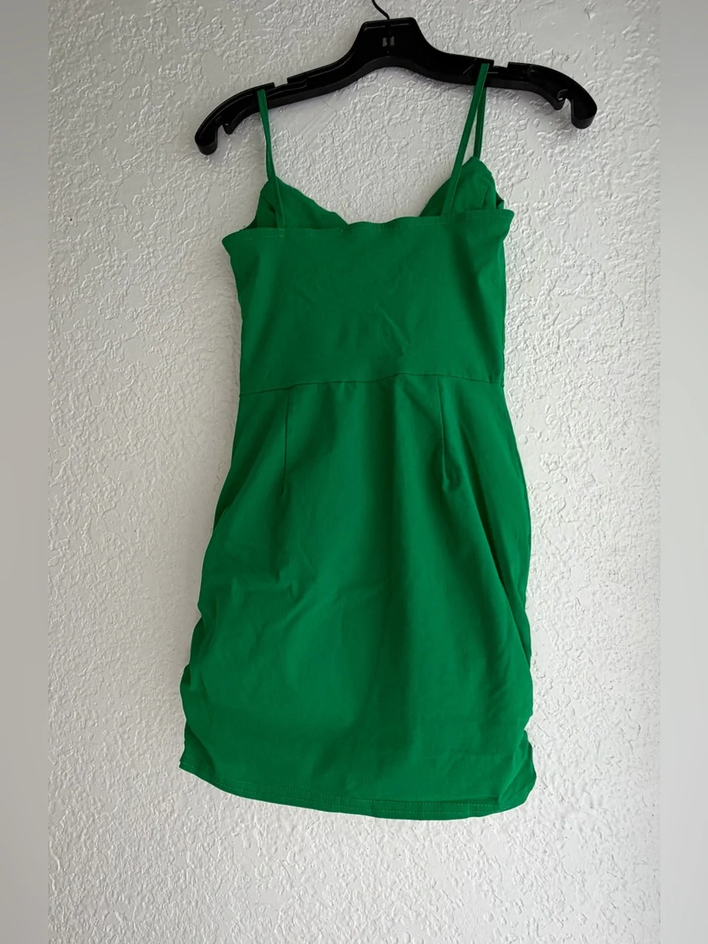 PrettyLittleThing Green Ruched Cut-Out Mini Dress Like New - US 2